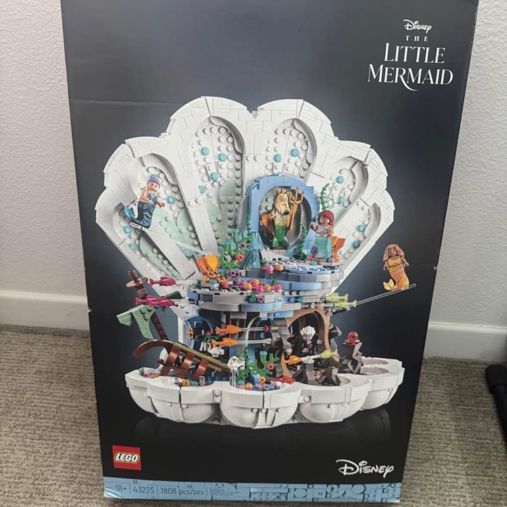 LEGO Disney The Little Mermaid Set - Multicolor
